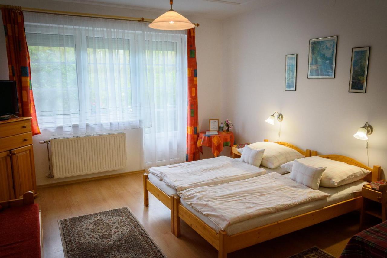 Erika Apartman Sárvár Exterior foto