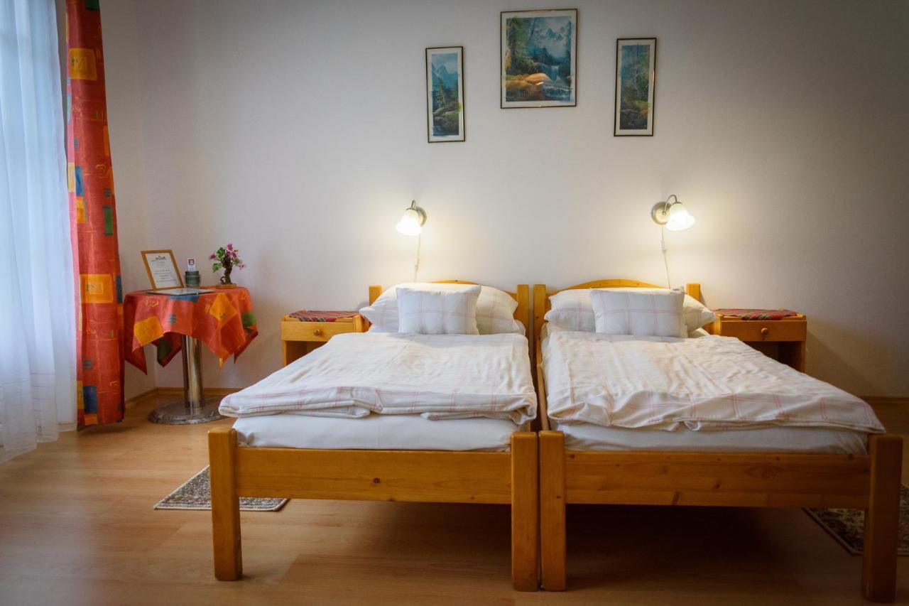 Erika Apartman Sárvár Exterior foto